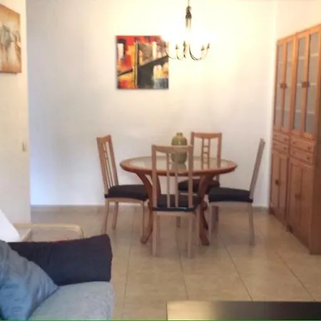شقة Apartamento Cristimar لوس كريستيانوس